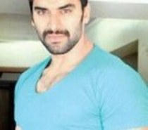 Nikitin Dheer